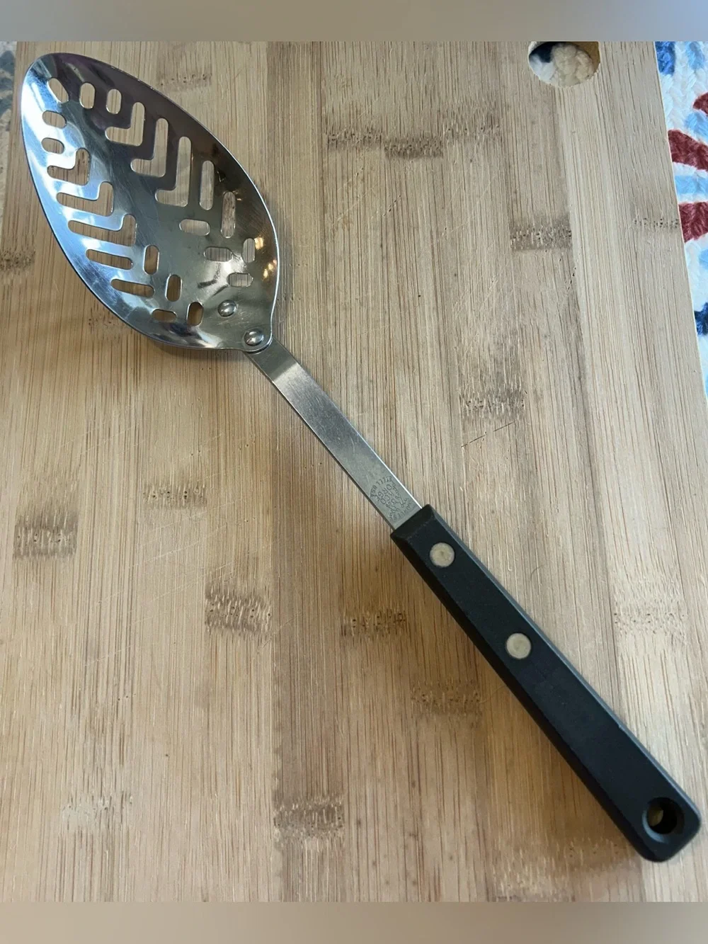 Vintage EKCO Forge Stainless Slotted Metal Spoon Strainer Utensil Black Handle.